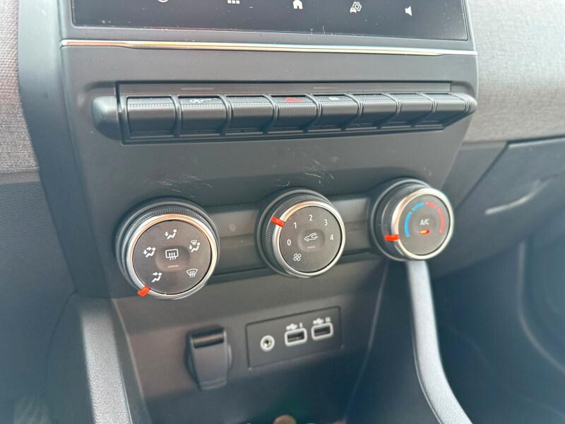 RENAULT Clio 5ª serie Clio SCe 65 CV 5 porte E...