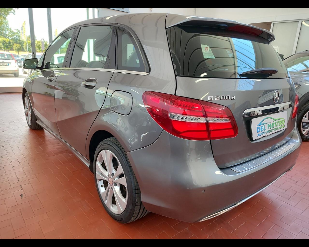 Mercedes-Benz Classe B (T246/242) - B 200 d Automatic Sport