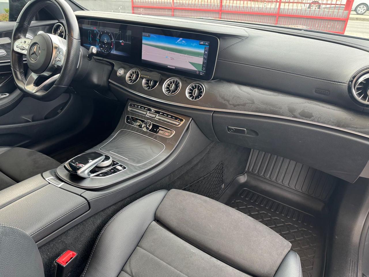 Mercedes-Benz E 220 Premium Plus E 220 D #9679