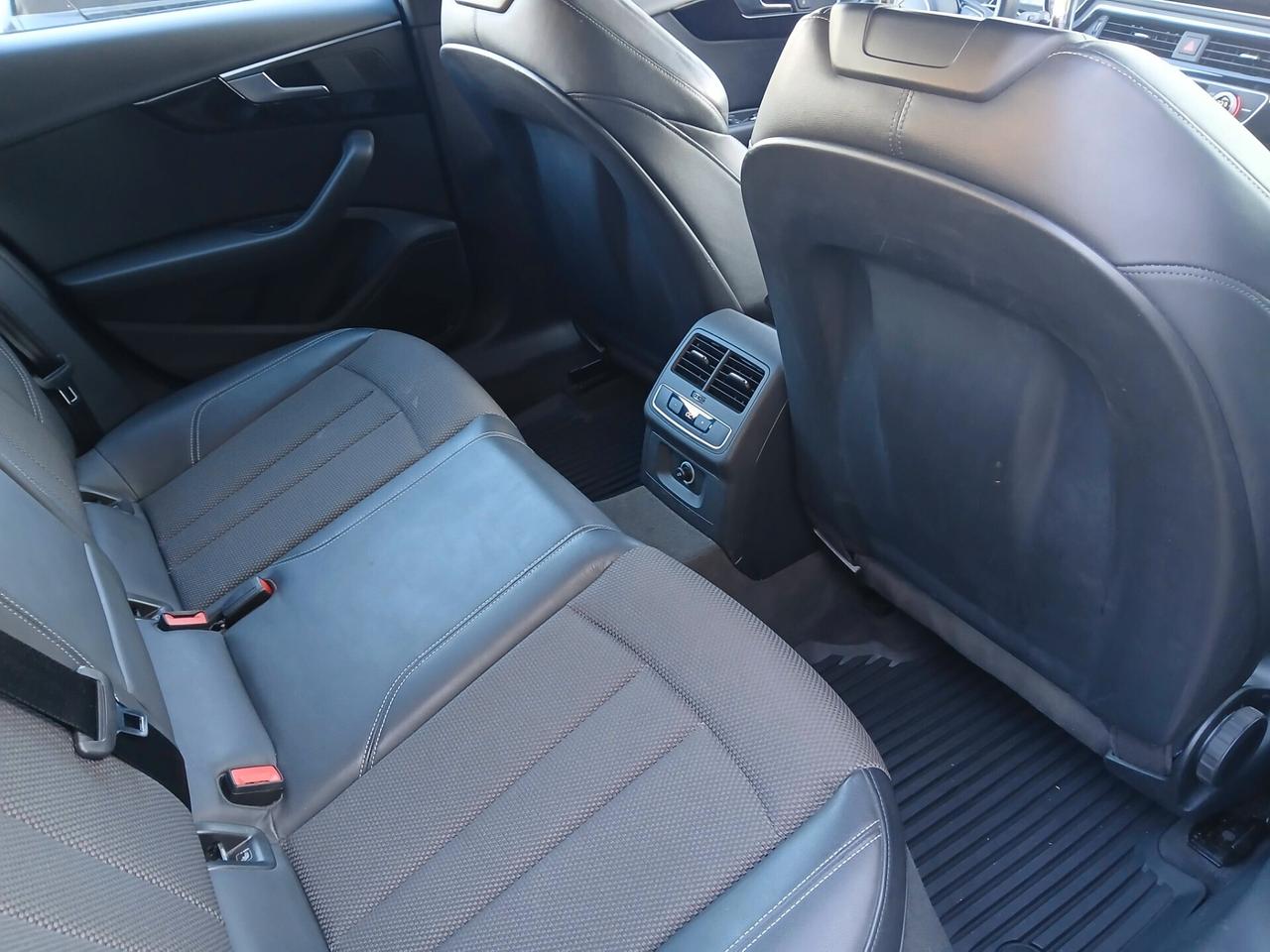 Audi A4 Avant 2.0 TFSI ultra S line edition