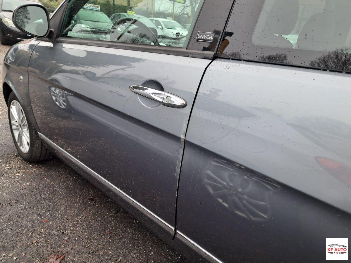 LANCIA - Ypsilon 1.2 8v Diva 69cv