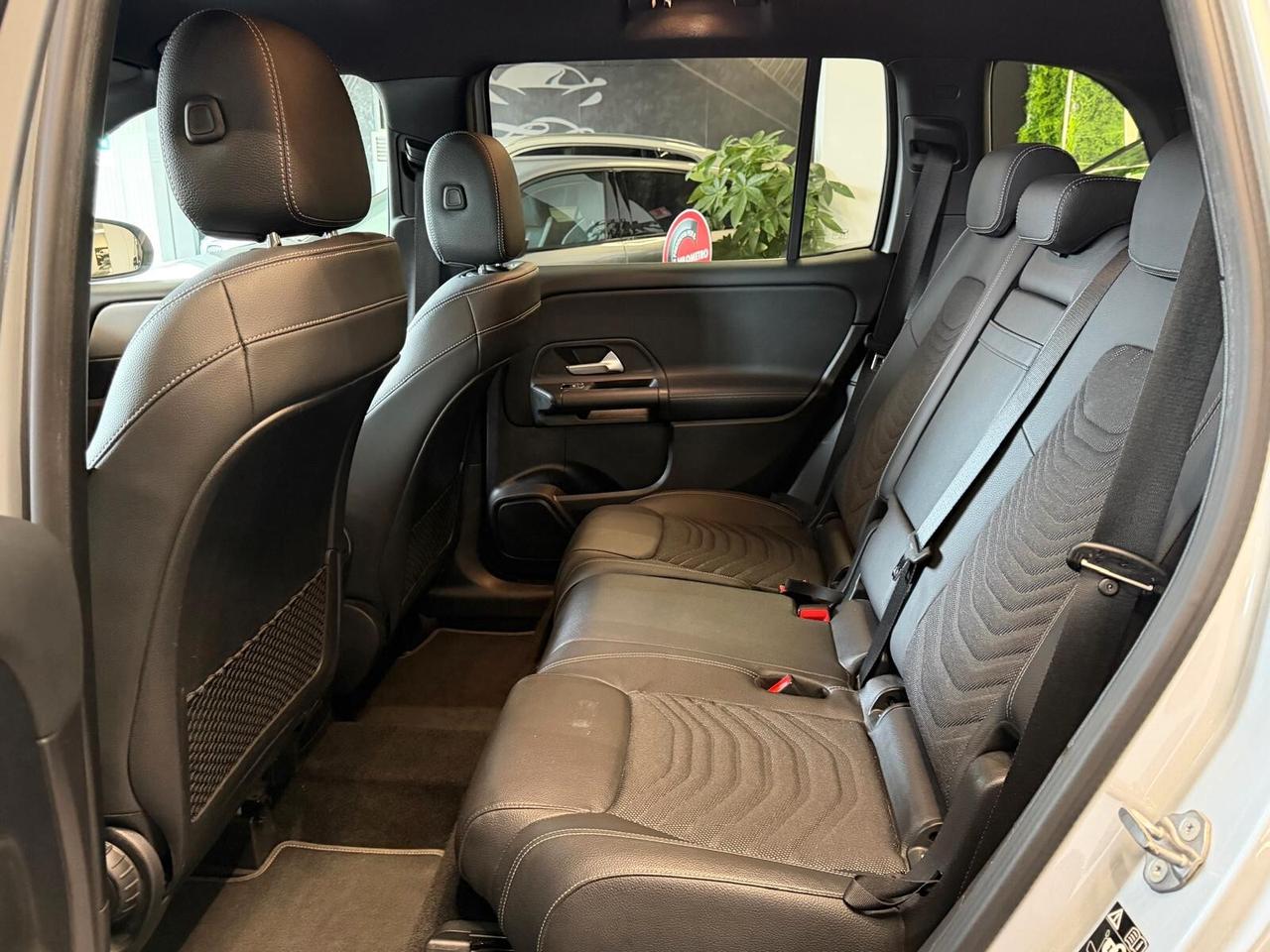 MERCEDES-BENZ GLB 180D SPORT 2.0 116CV PELLE NAVI CAM ANNO 2021