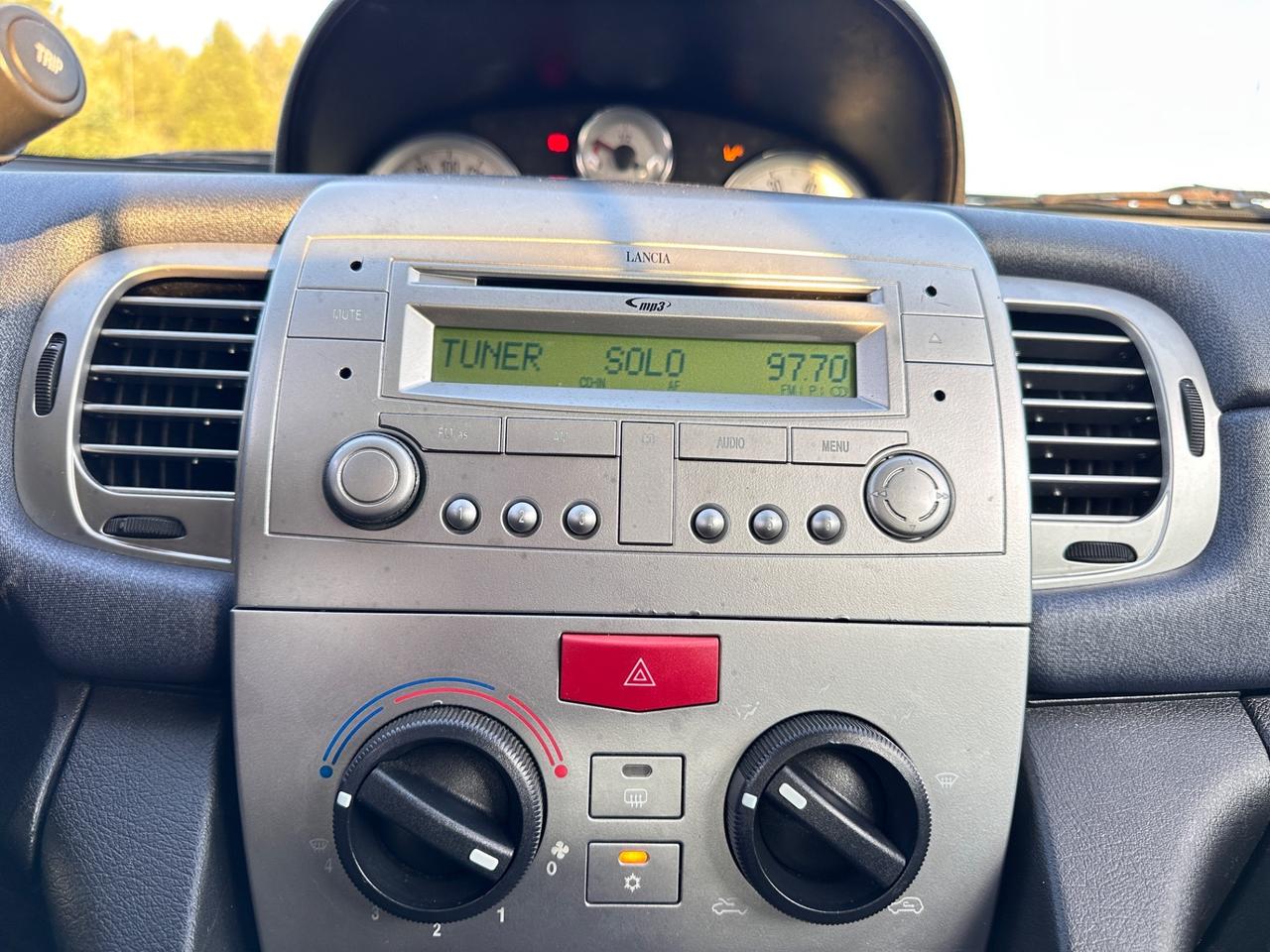 Lancia Ypsilon 1.3 MJT 75 CV Oro Giallo-2007