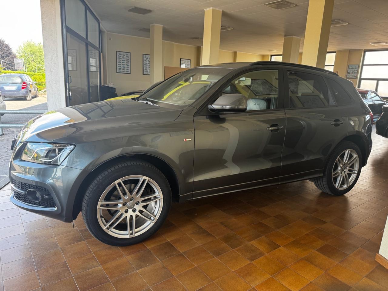 Audi Q5 Sline QUATTRO 170CV Stronic