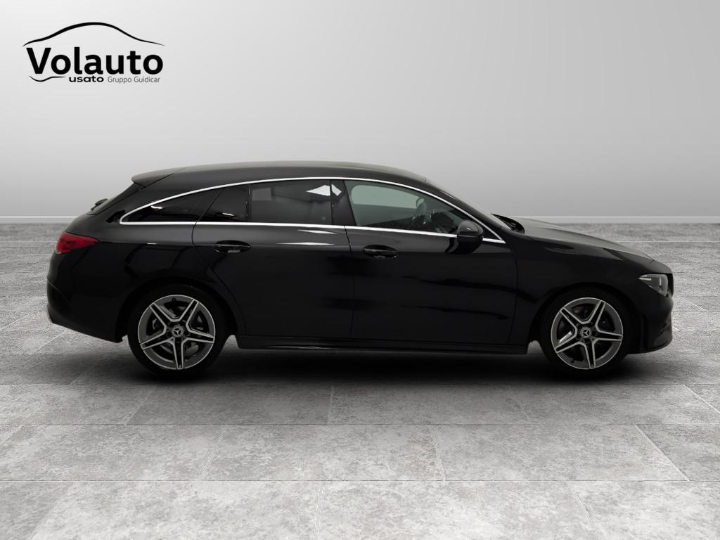 Mercedes-Benz CLA Sh.Brake - X118 - CLA Shooting Brake 200 d Premium auto