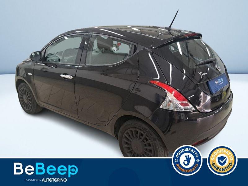 Lancia Ypsilon 1.0 FIREFLY HYBRID SILVER S&S 70CV