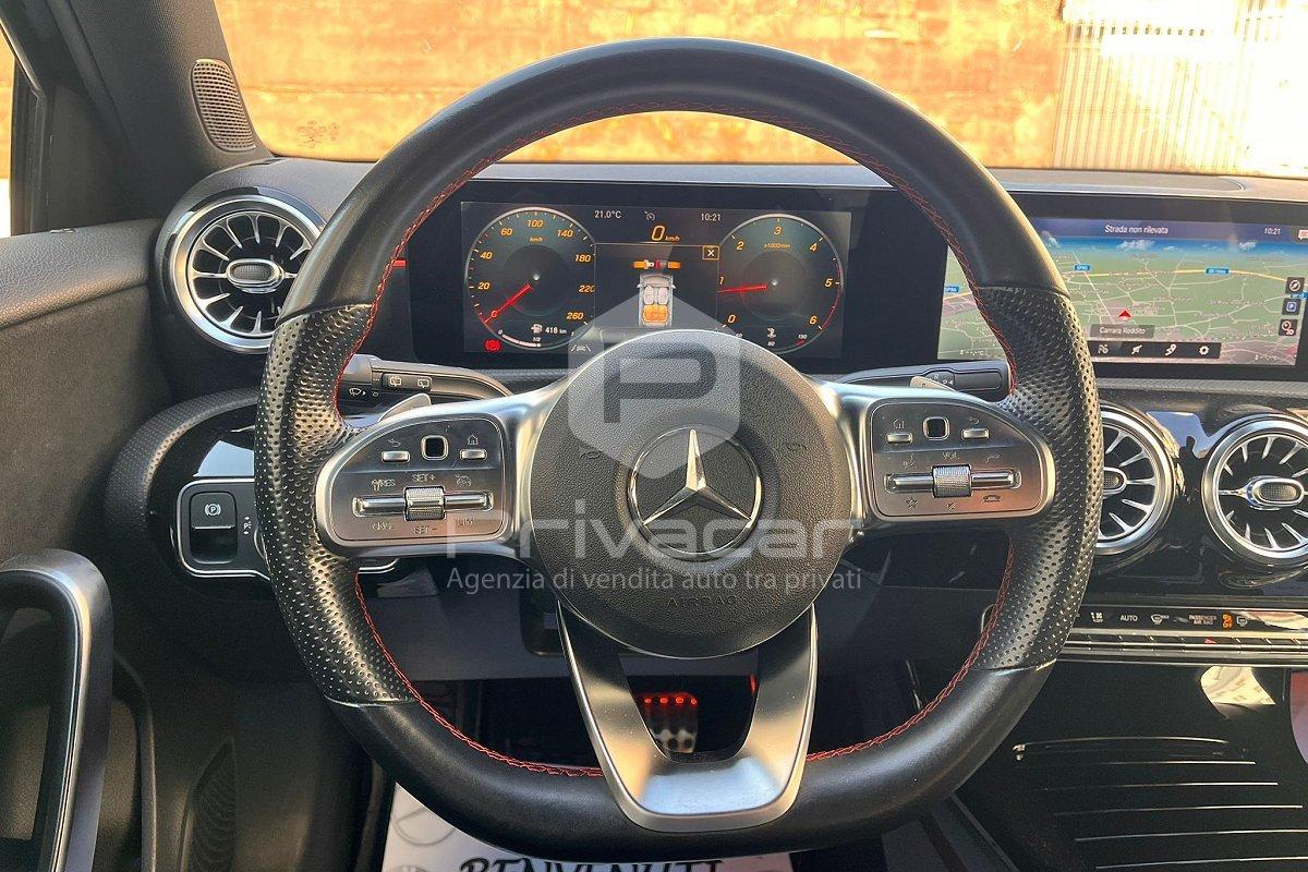 MERCEDES A 200 d Automatic Premium