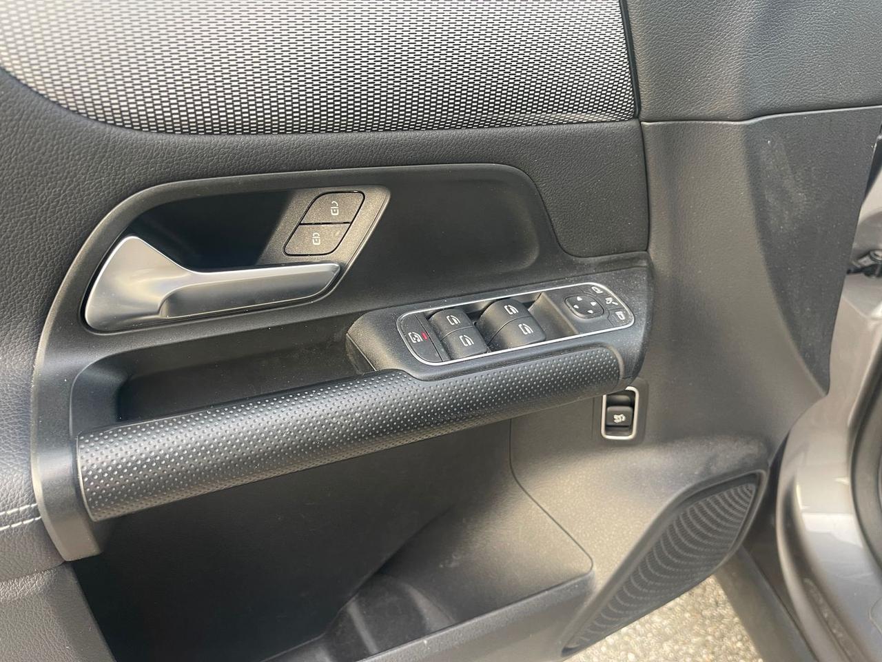 Mercedes-Benz GLA 200 D Sport Plus - PROMO F #7237