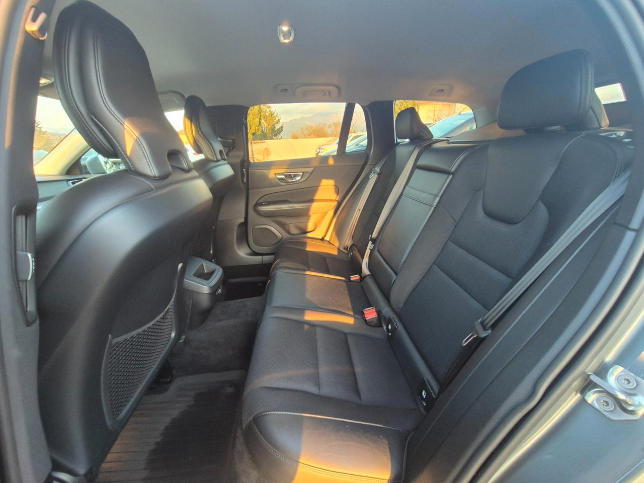 Volvo V60 Cross Country D4 AWD Geartronic Pro 2020