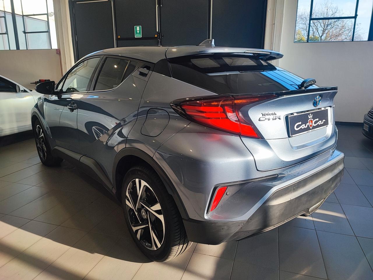 Toyota C-HR 1.8 Hybrid E-CVT Trend