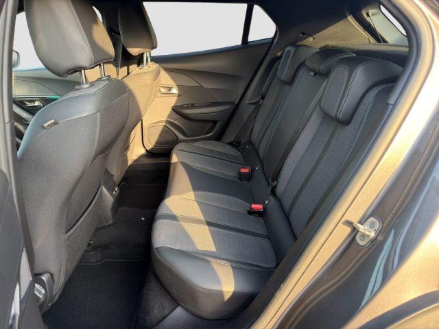PEUGEOT 2008 2008 PureTech 100 S&S Allure Pack