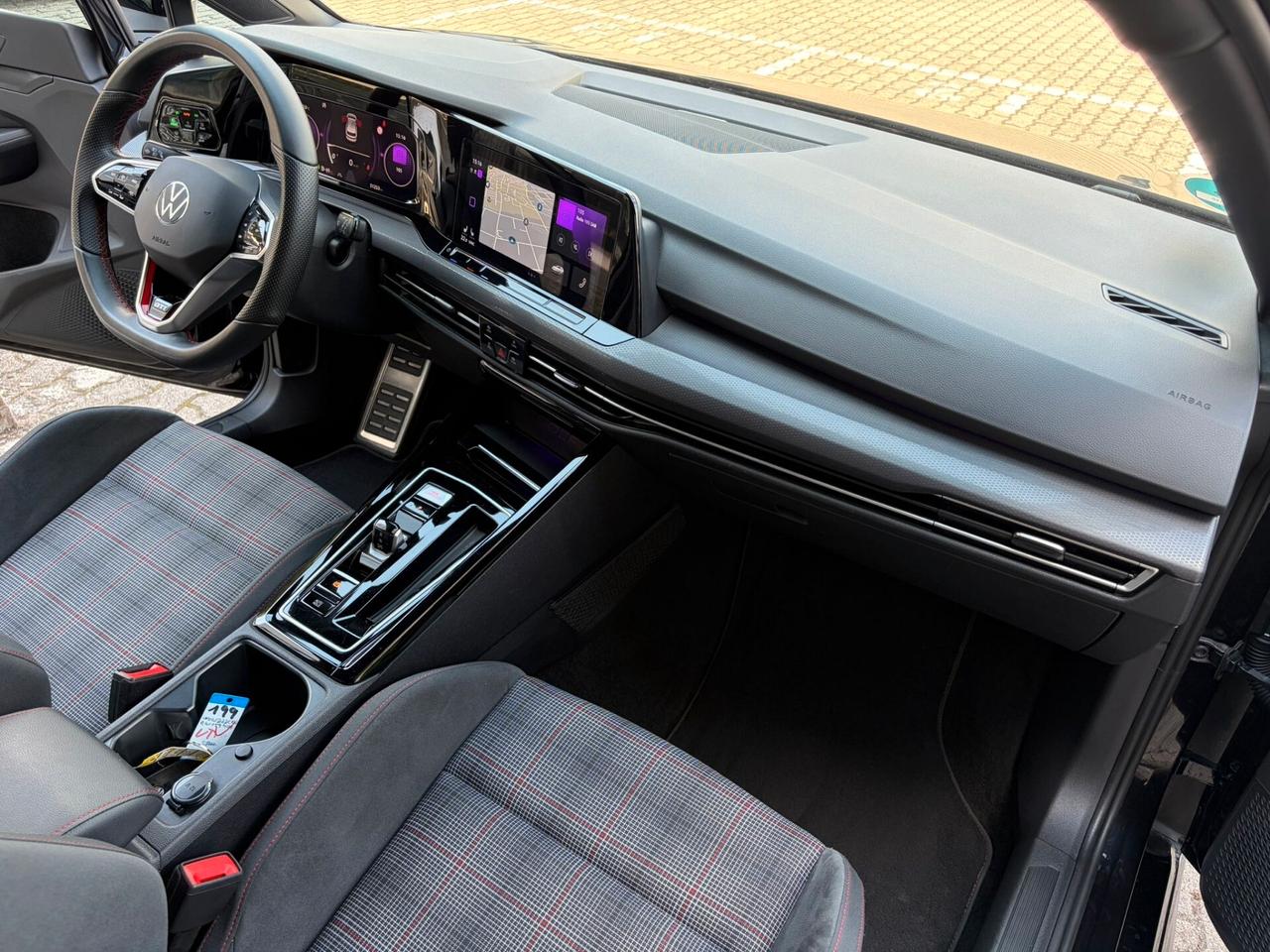 Volkswagen Golf GTI 2.0 tsi 245cv dsg