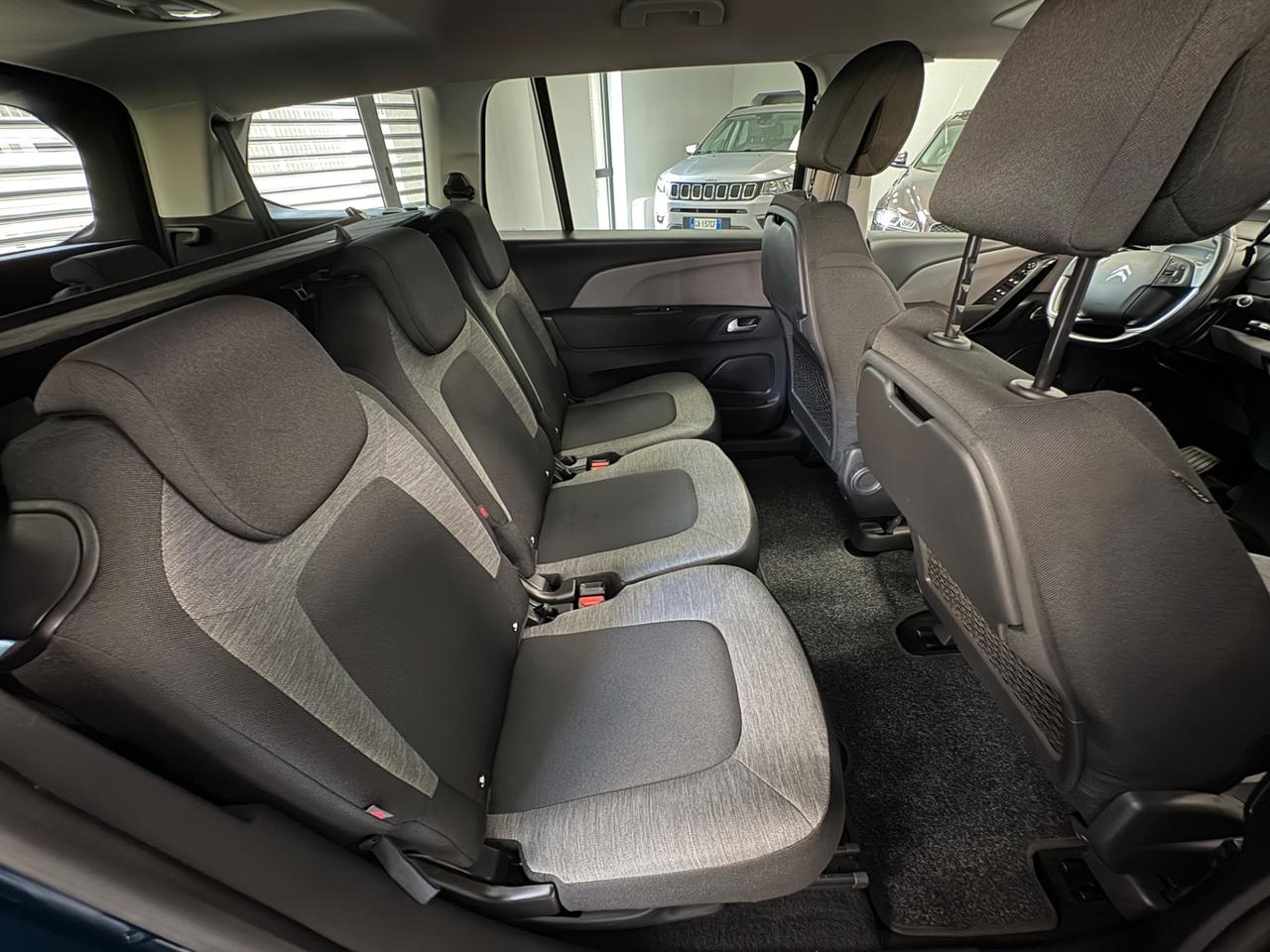 Gran Citroen C4 1.5 HDI 130cv 2020 km 95000 7 Posti