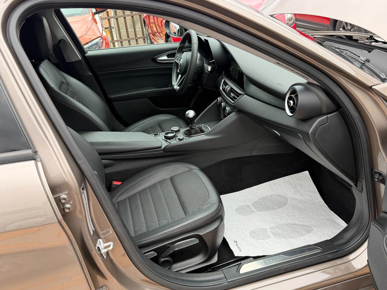 Alfa Romeo Giulia 2.2 TURBODIESL 180 cv. SUPER (Nav)