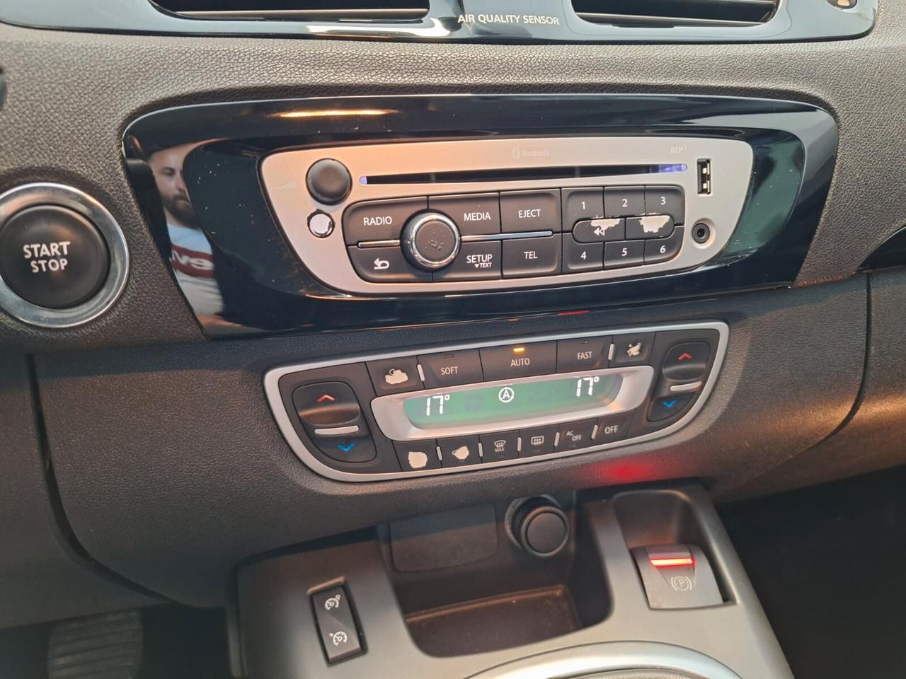 Renault Scenic X-Mod 1.5 dCi 110CV S&S Bose