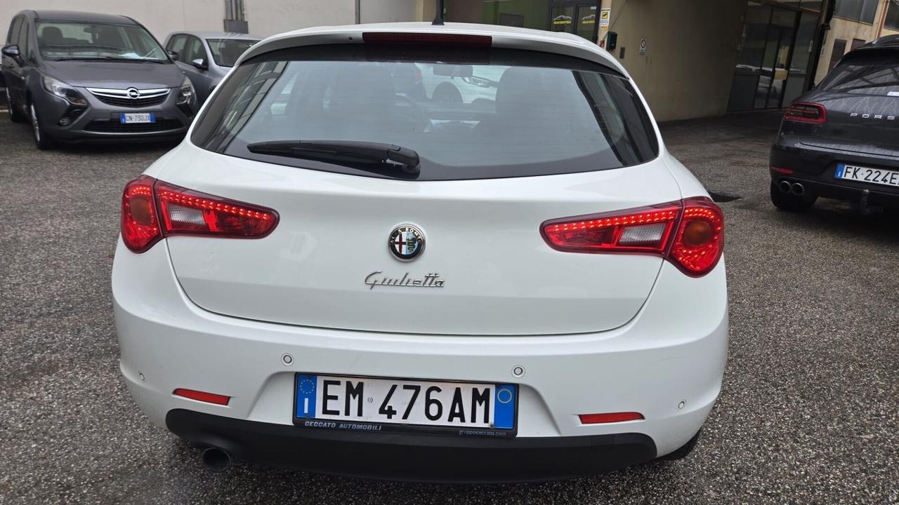 Alfa Romeo Giulietta 1.6 JTDm-2 105 CV Exclusive