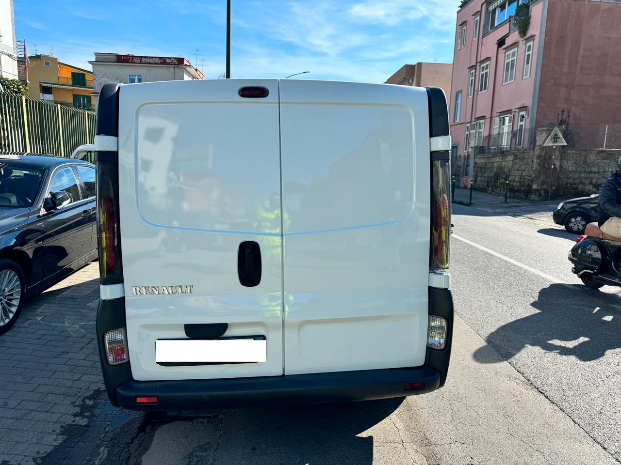 Renault Trafic 1.9 dCi/100 PC-TN Furgone 3 posti 6 MARCE