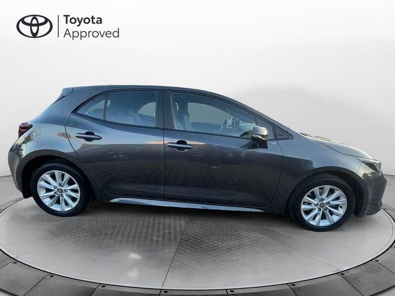 Toyota Corolla 1.8 Hybrid Active CVT
