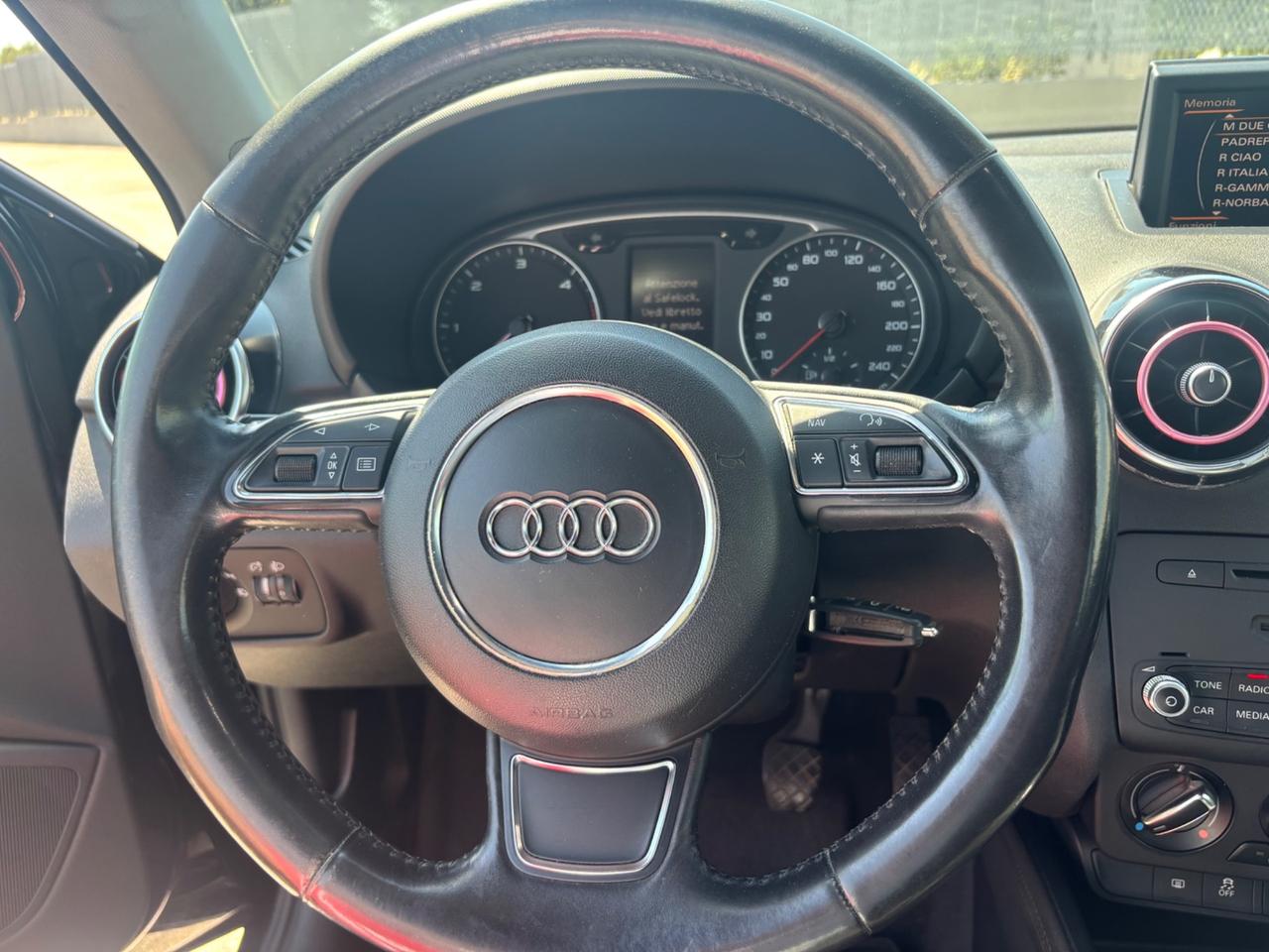 Audi A1 1.6 TDI 105 CV Ambition