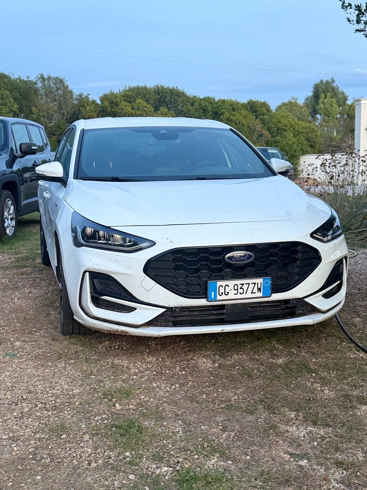 Ford Focus 1.0 EcoBoost Hybrid ST-Line X restyling 2023