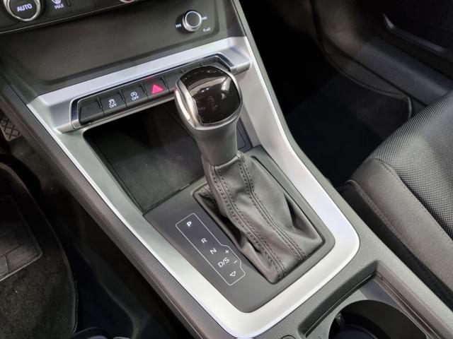 AUDI Q3 35 TFSI S tronic