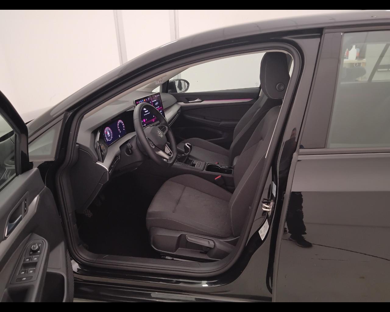 VOLKSWAGEN Golf VIII 2024 - Golf 2.0 tdi Life 115cv