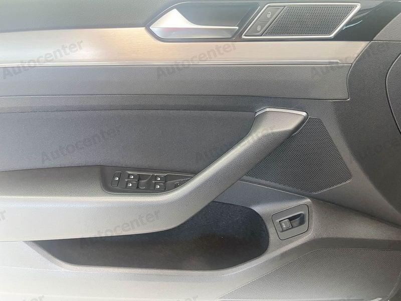 Volkswagen Passat Passat Variant 1.6 tdi Business 120cv dsg