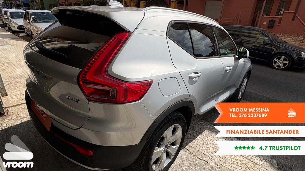 VOLVO XC40 (2017-->) XC40 D4 AWD Geartronic Mom...