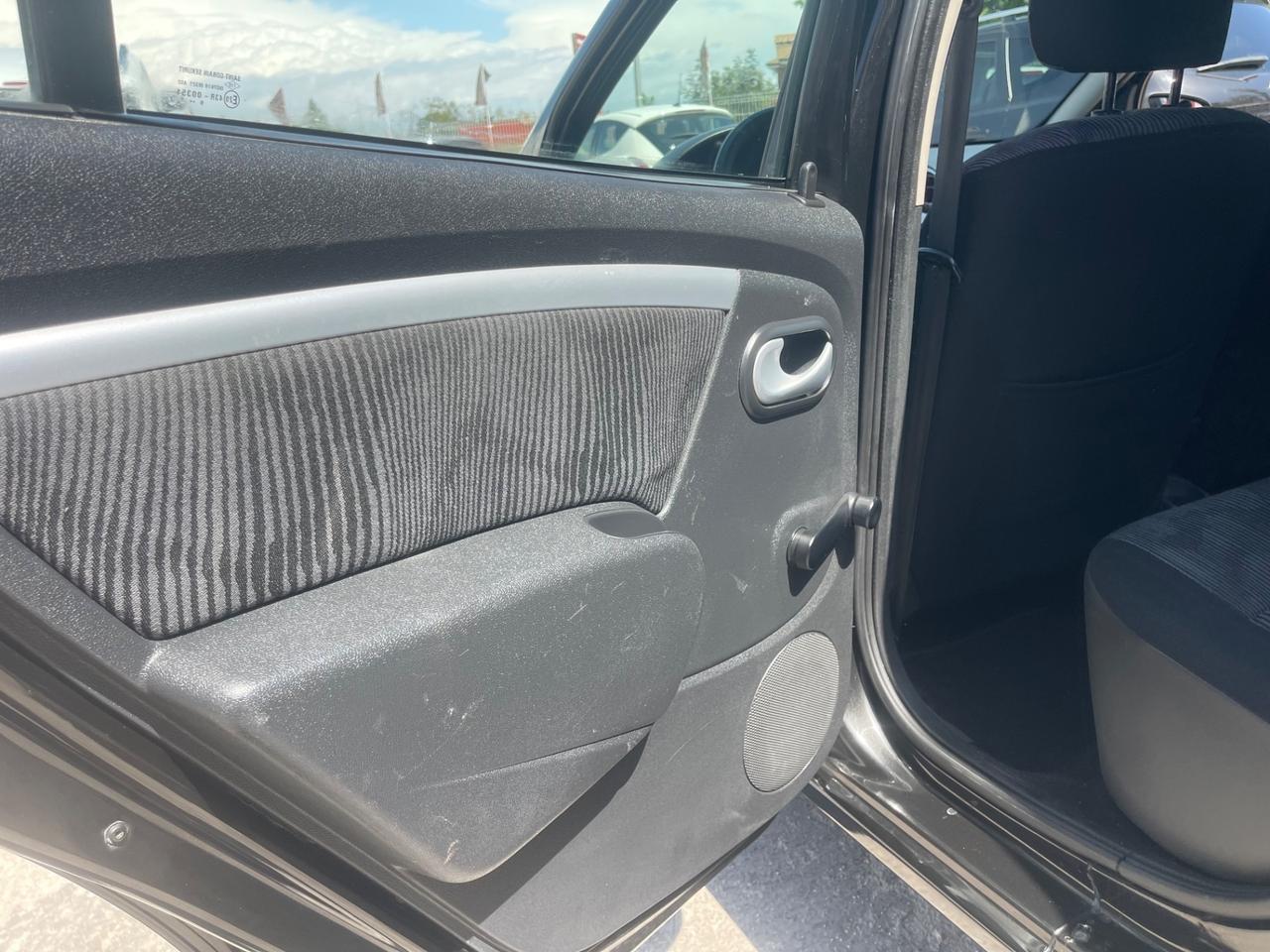 Dacia Sandero Laurèate 1.4 8v 75cv GPL