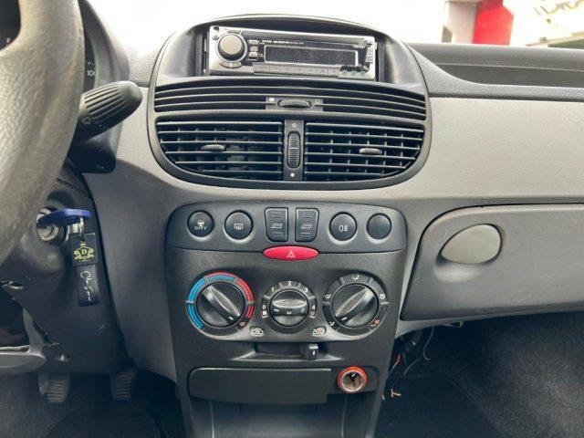 FIAT Punto 1.2i cat 3 porte ELX