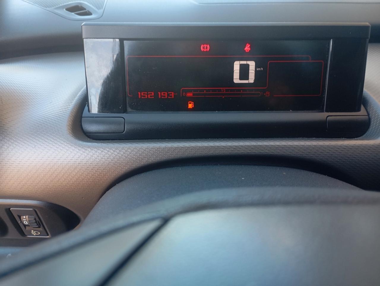 Citroen C4 Cactus PureTech 82 Shine full optional