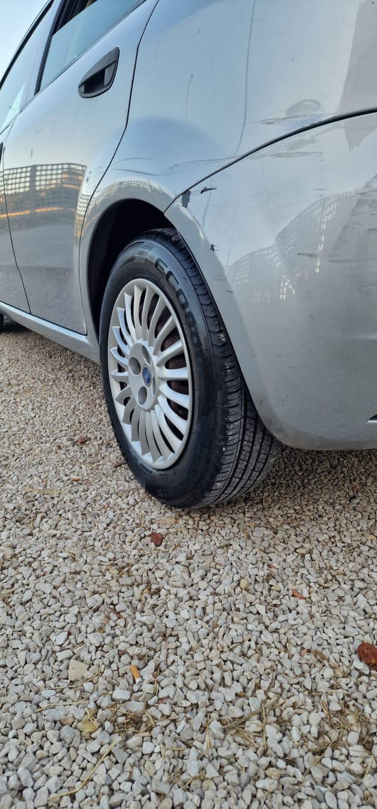 Fiat Grande Punto 1.3 MJT 75 CV 5 porte Dynamic