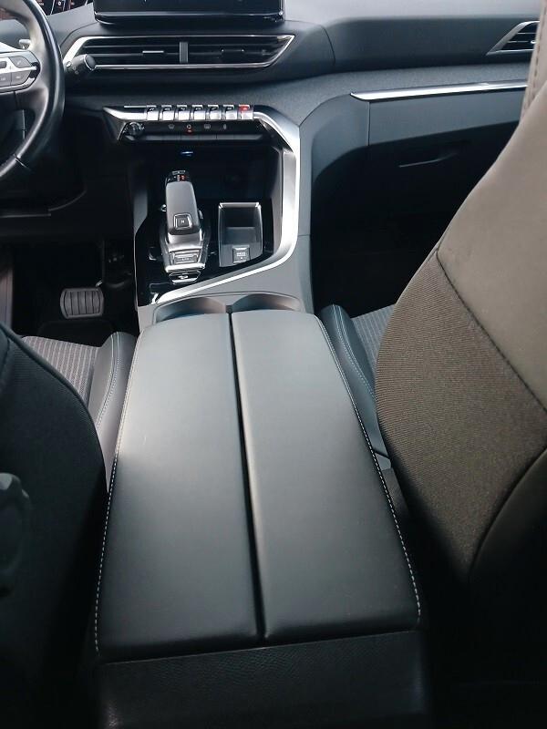 PEUGEOT 5008 1.5 BLUEHDi 130 CV EAT8 7 POSTI ALLURE PACK