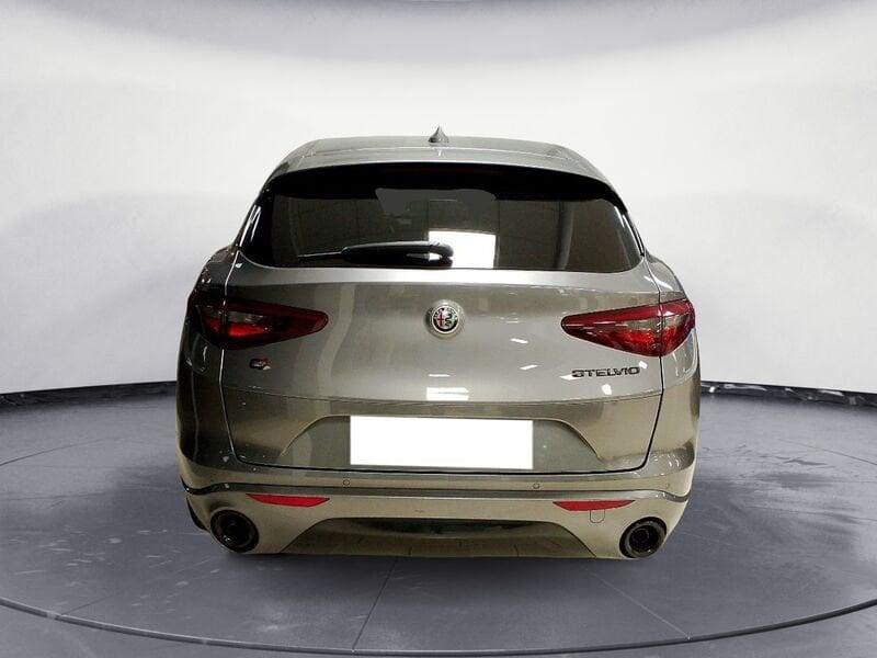 Alfa Romeo Stelvio 2.2 Turbodiesel 210 CV AT8 Q4 Veloce