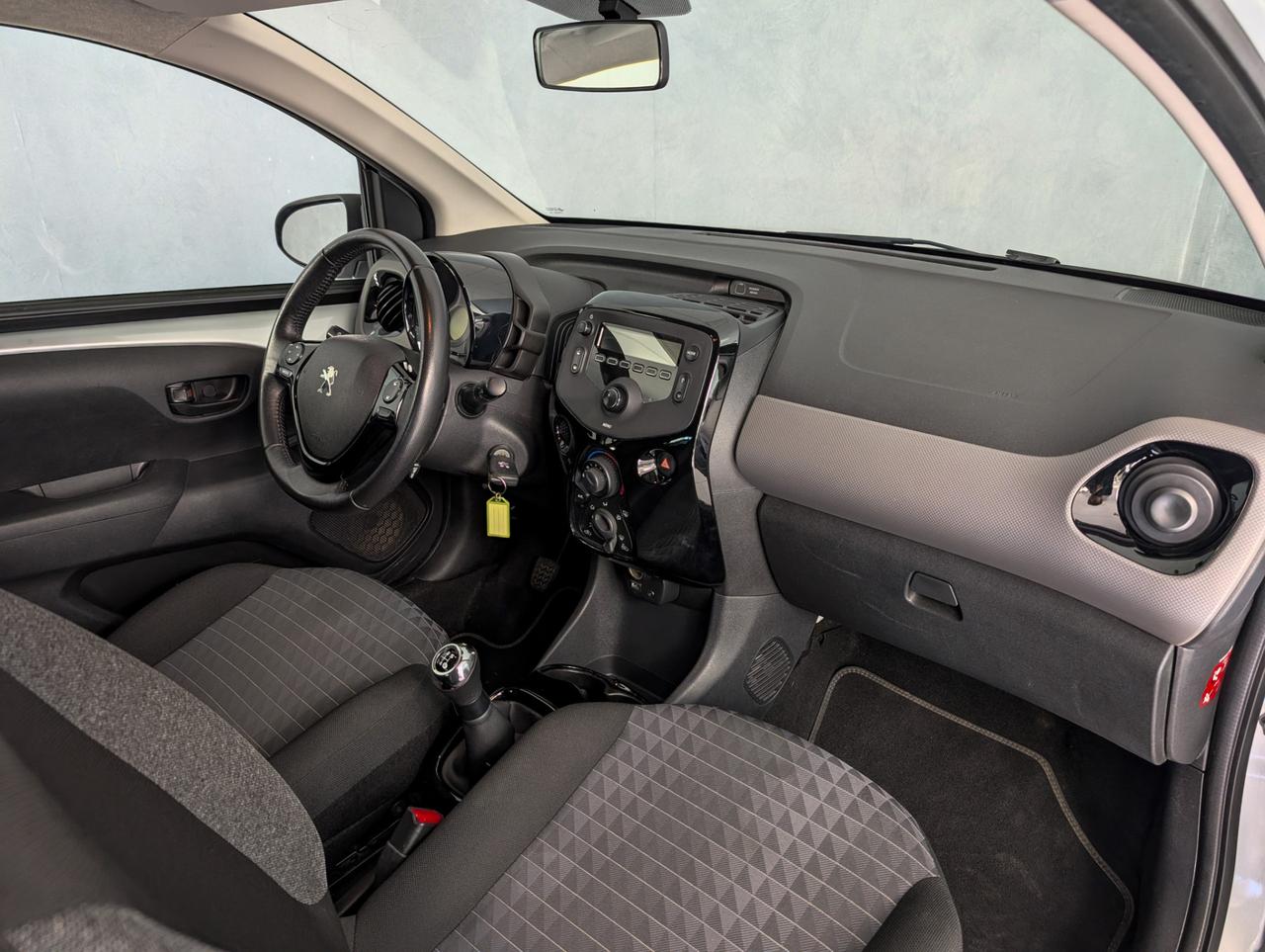 Peugeot 1.0 vti 72cv Active