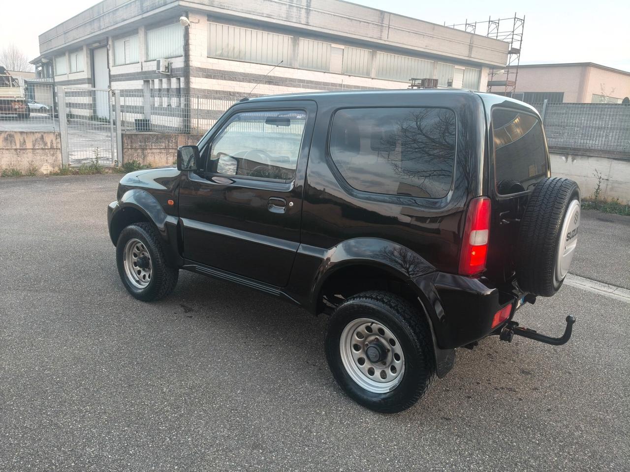 Suzuki Jimny 1.5 DDiS 4WD 06 SOLO 146.000 KM
