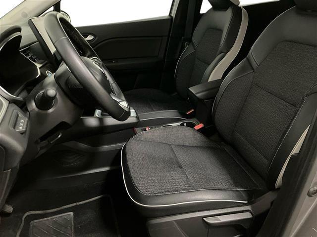 RENAULT Captur 1.6 E-Tech hybrid Techno Fast Track 145cv auto