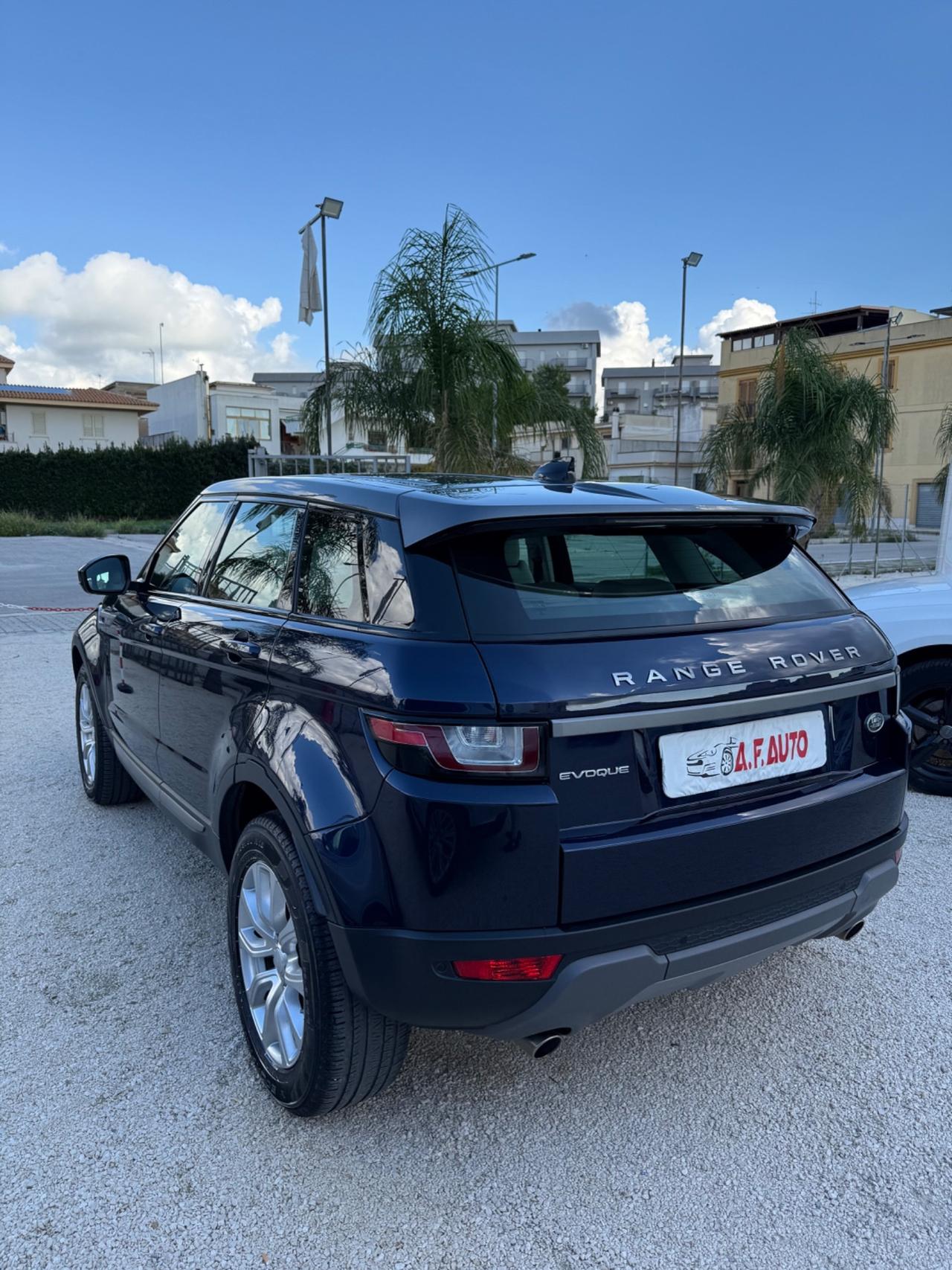 Land Rover Range Rover Evoque 2.0 TD4 150 CV 5p. SE Dynamic