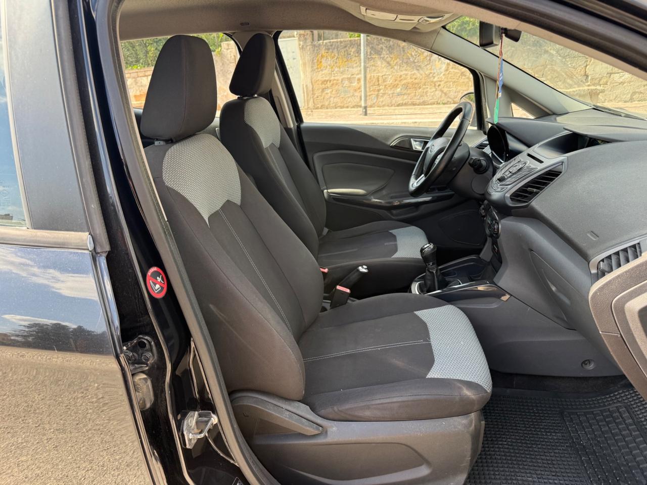 Ford EcoSport 1.5 TDCi 90 CV titanium