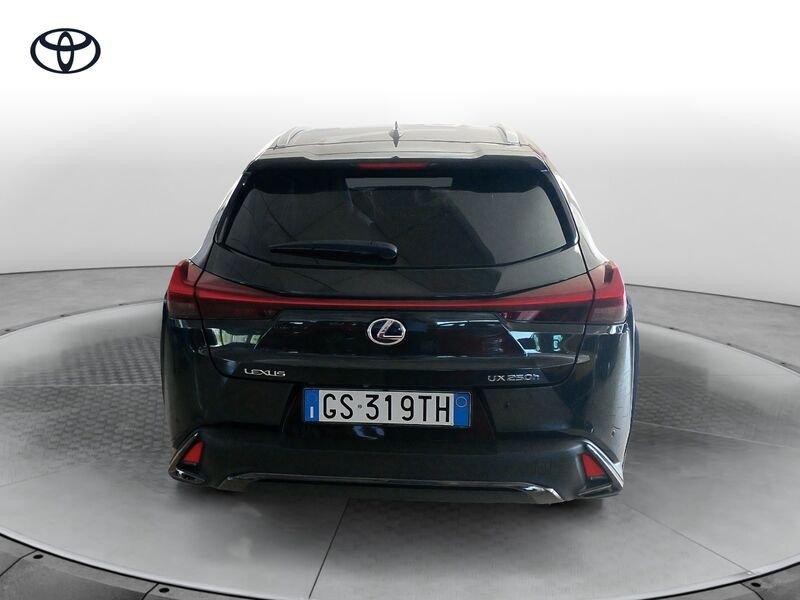 Lexus UX 250h F Sport