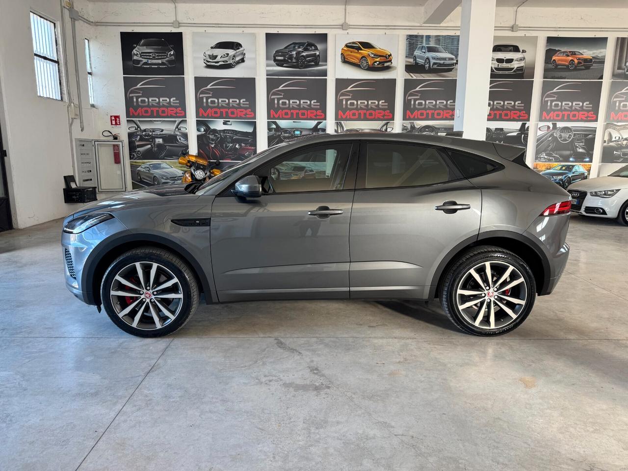 Jaguar E-Pace 2.0D 150 CV AWD aut. R-Dynamic 11/2019