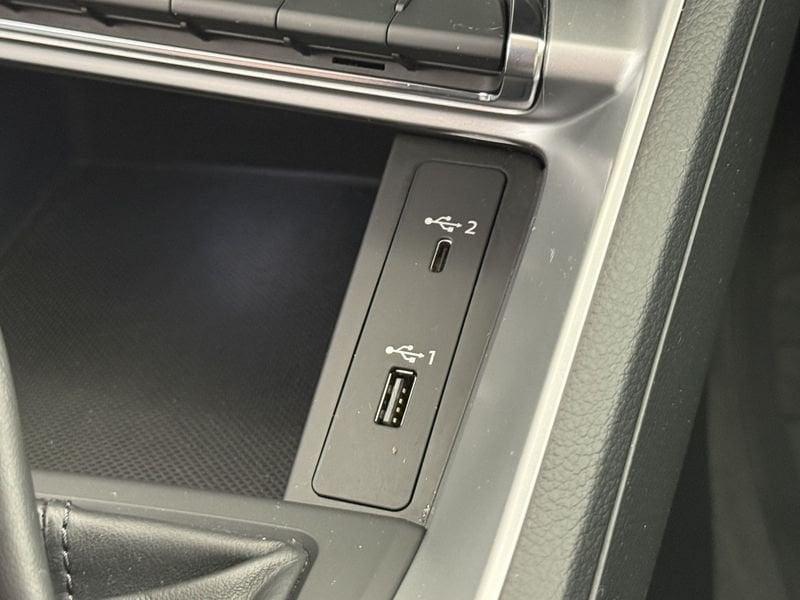 Audi Q3 40 TDI quattro S tronic S Line Edition