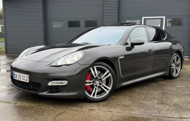 Porsche Panamera 4.8 Turbo 500cv FULL CARBONIO