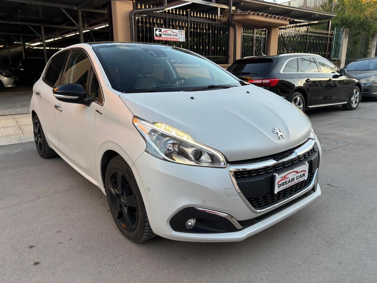 Peugeot 208 BlueHDi 100 5 porte GT Line