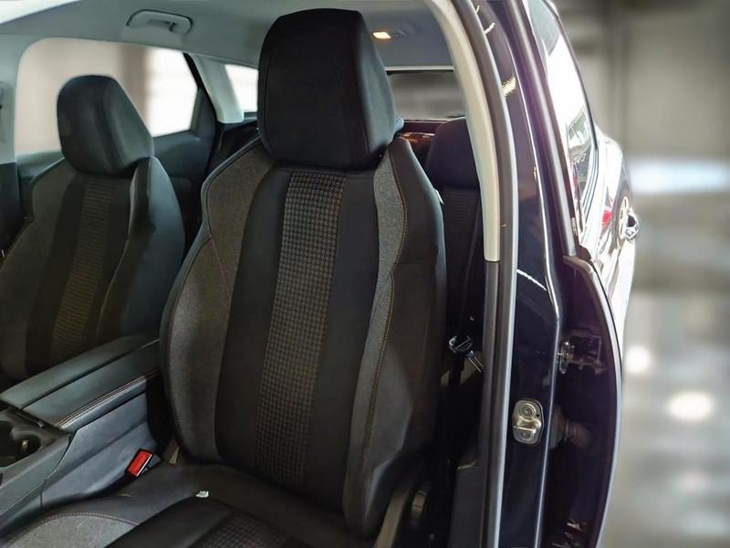 PEUGEOT 3008 BlueHDI 130 EAT8 S/S Business
