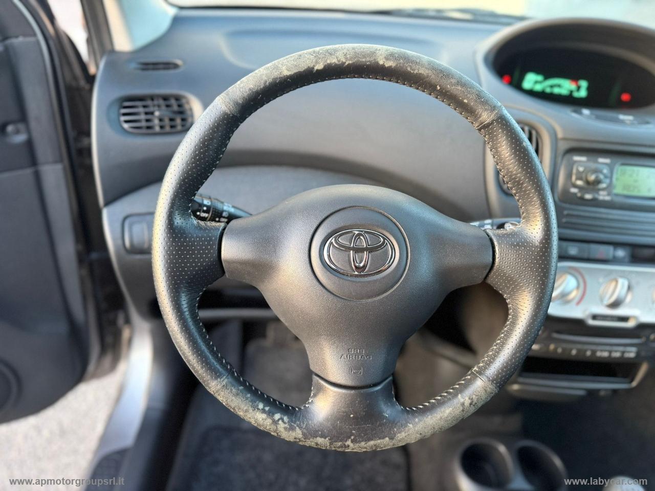 TOYOTA Verso 1.3 I 16V CAT SOL