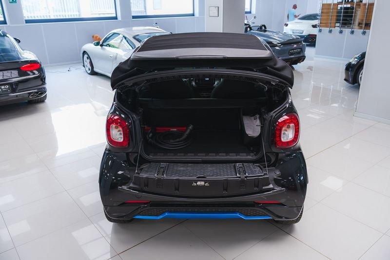 smart fortwo EQ FORTWO CABRIO BRABUS