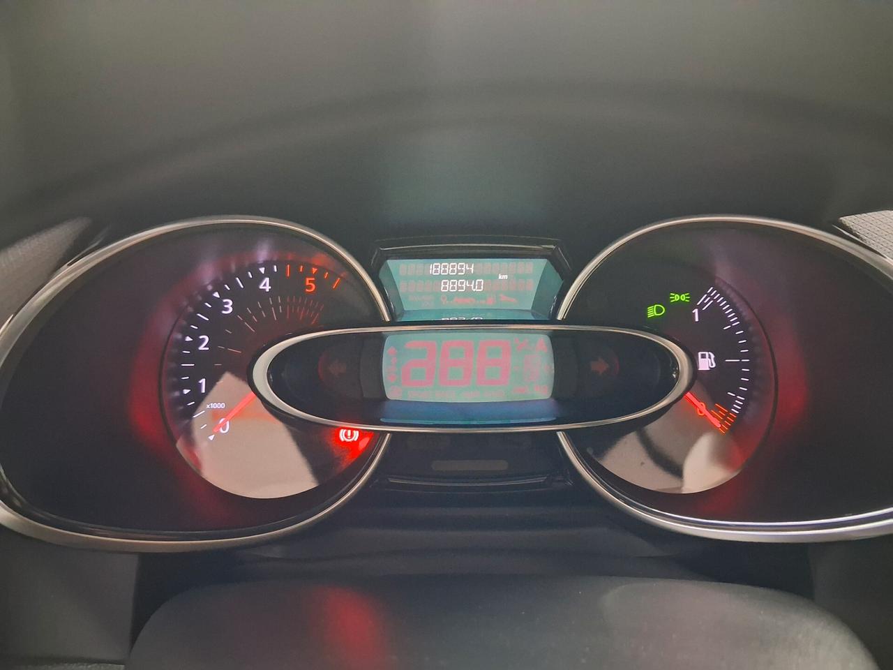 Renault Clio dCi 8V 90 CV EDC Start&Stop 5 porte Energy Duel