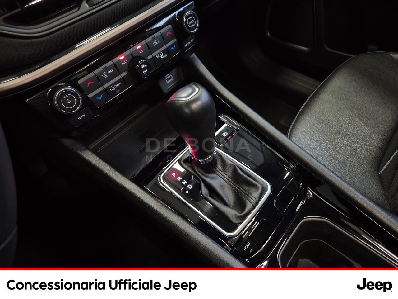Jeep Compass 1.5 turbo t4 mhev upland 2wd 130cv dct