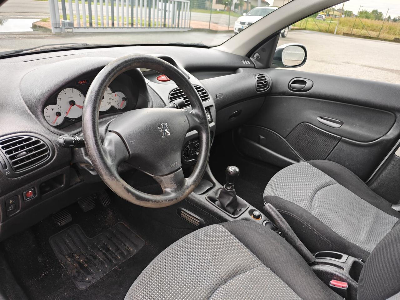 Peugeot 206 1.4 5p. Sweet Years